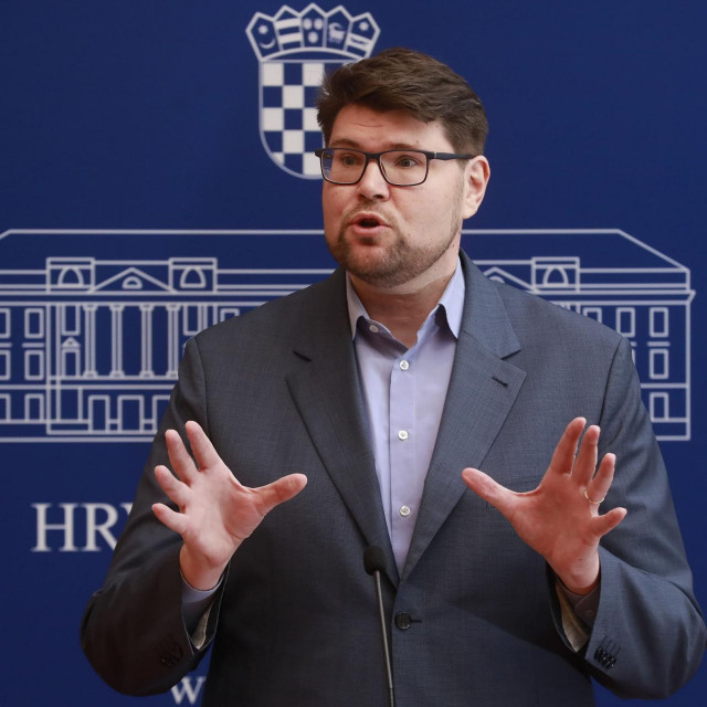 Peđa Grbin
