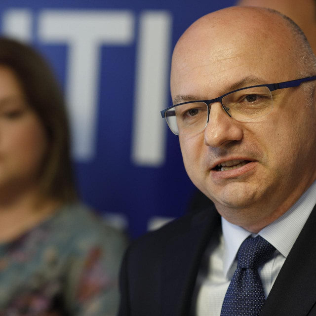 Dejan Jović