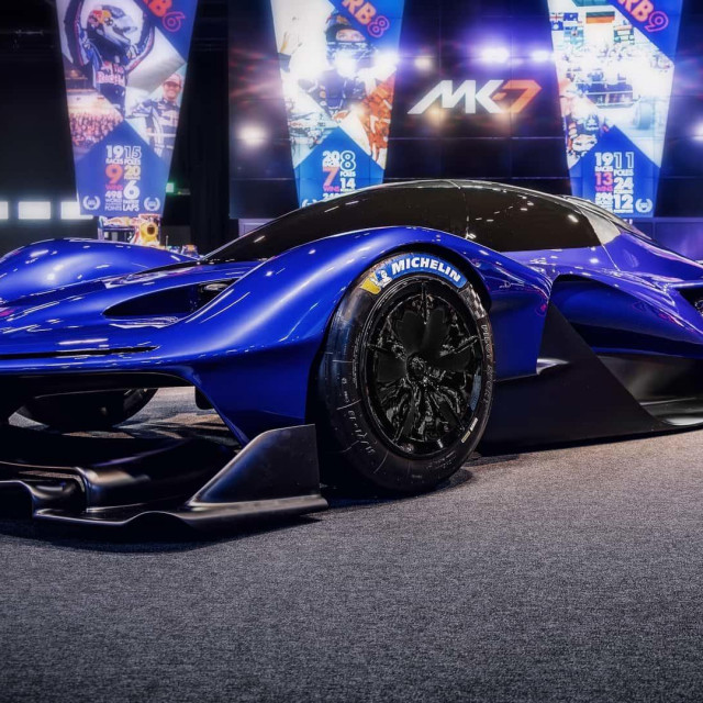 Red Bull RB17